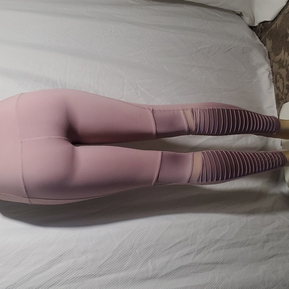 Alo Yoga High Waisted Leggings Smoky Quartz Dusty Mauve Blush Pink Size M - Picture 7 of 11